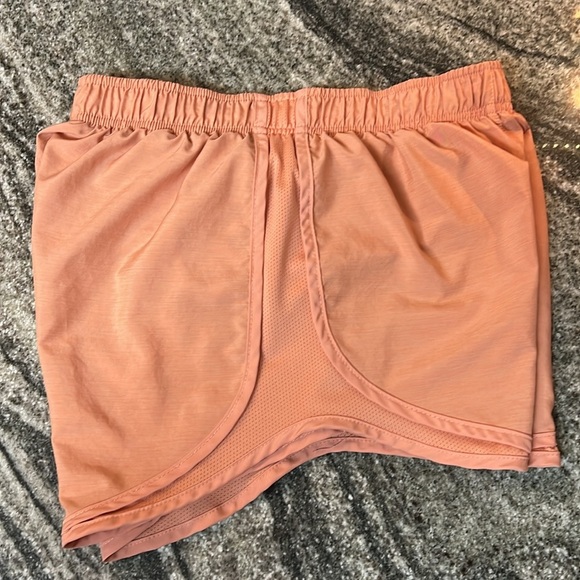 Nike Dri-Fit Shorts Size Small - Picture 4 of 6